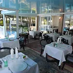 Résidence Hôtelière A Trama Hotel Bonifacio (Corsica)