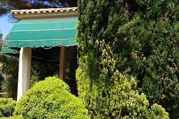 Hoteliere A Trama Hotel