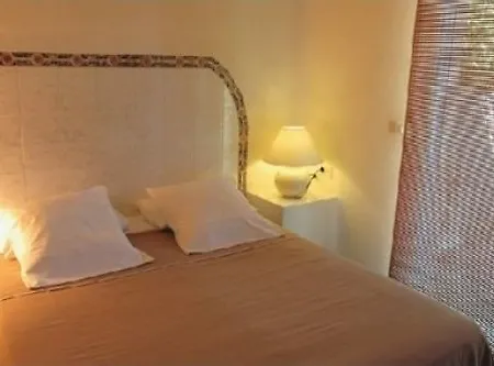 Hoteliere A Trama