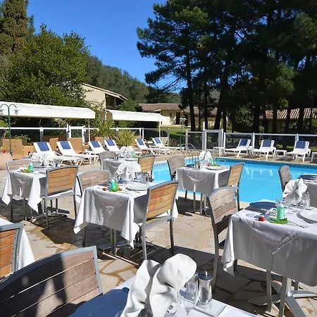 Hoteliere A Trama