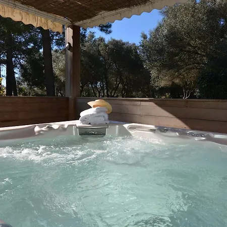 Hoteliere A Trama Bonifacio (Corsica)
