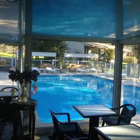 Отель Hoteliere A Trama