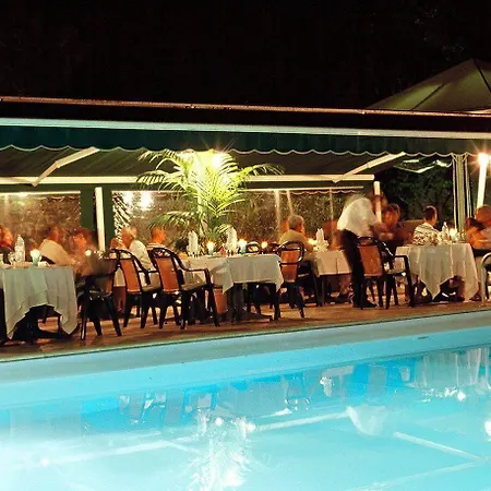 Отель Hoteliere A Trama Бонифачо