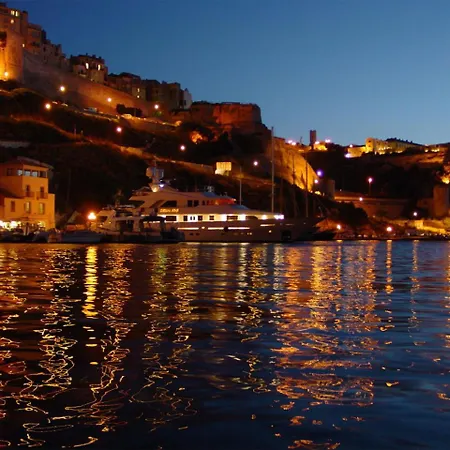 Отель Hoteliere A Trama