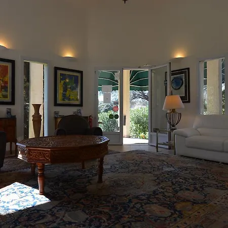 Отель Hoteliere A Trama