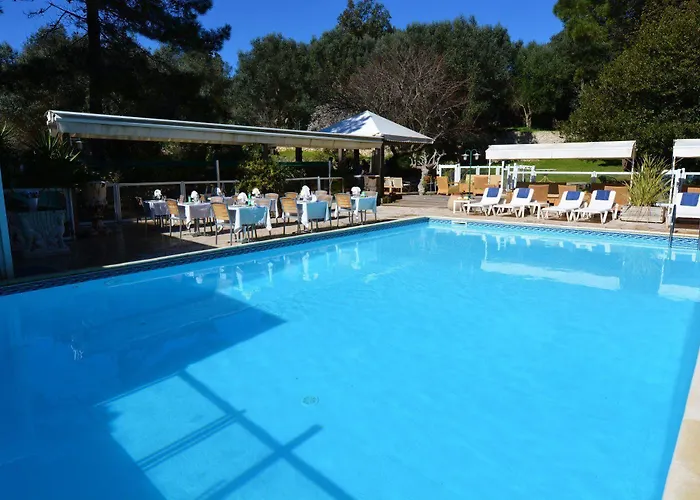 Hotel Hoteliere A Trama